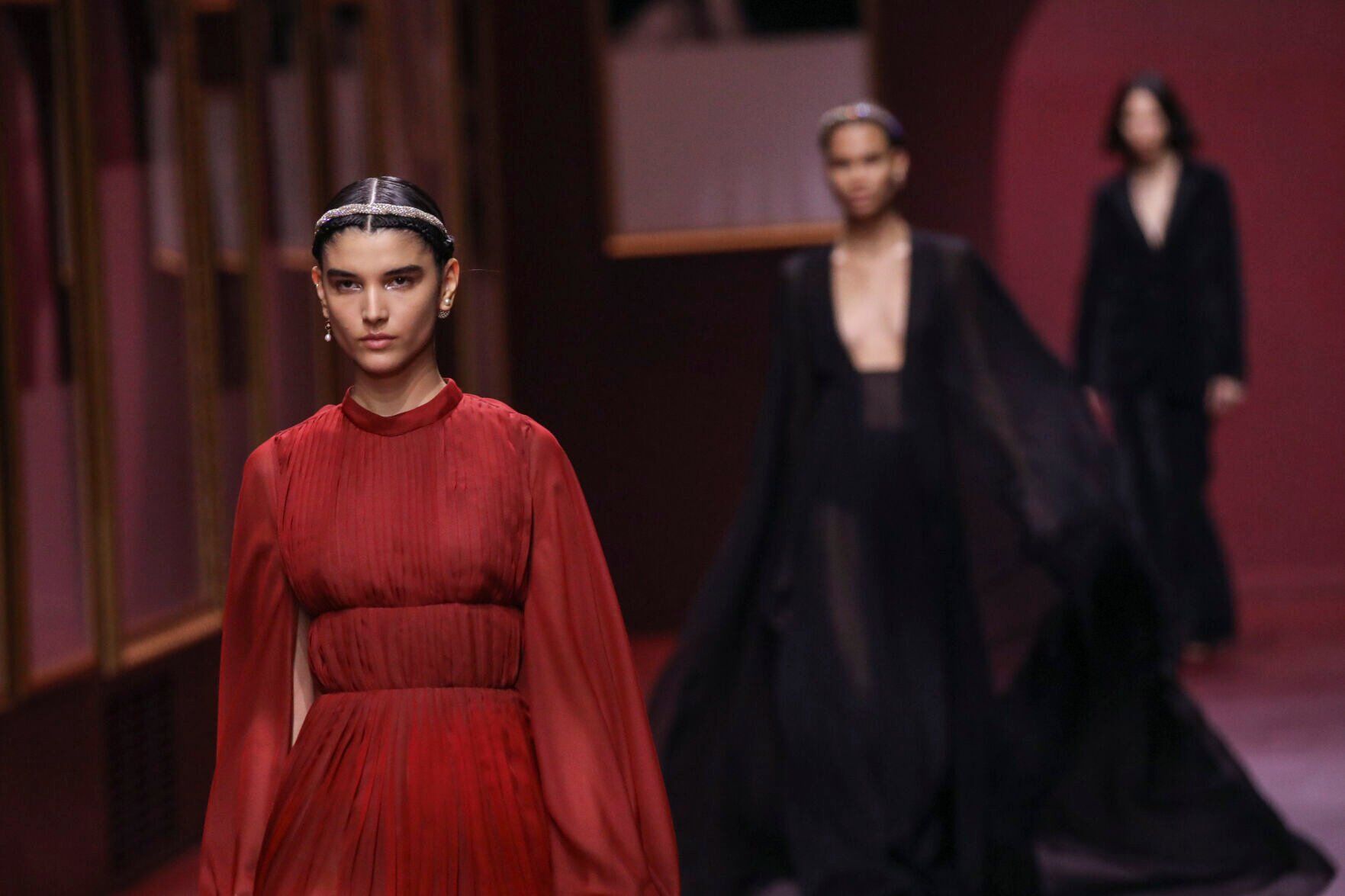 Paris Fashion Dior F/W 22-23
